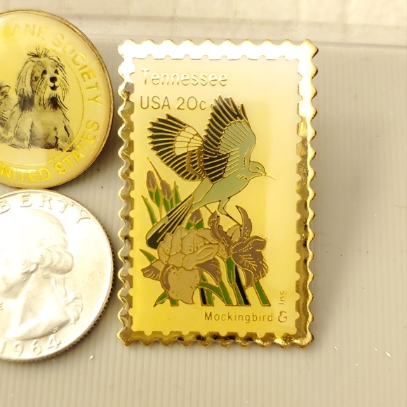 Lot of 4 vintage pins - Picture 2 of 5